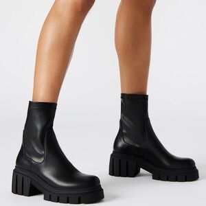 Steve Madden Black Lug-Sole Platform Ankle Boots